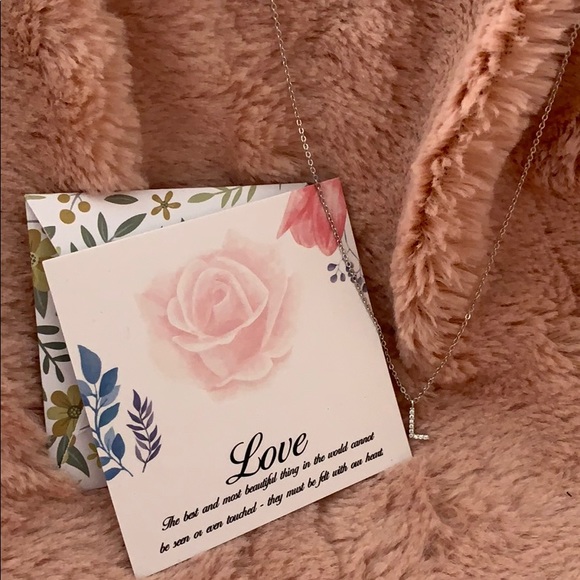 “L” Love Necklace - Picture 4 of 8